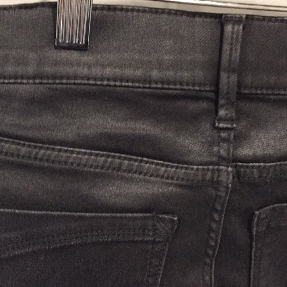 Jeans - Picture 7 of 8